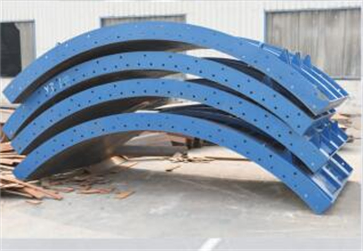 钢模板的注意事项