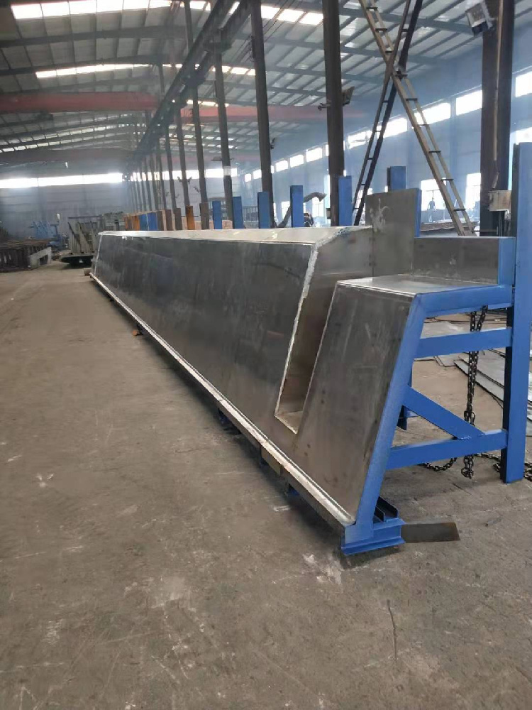 钢模板厂家提醒桥梁钢模板存在的三大危险