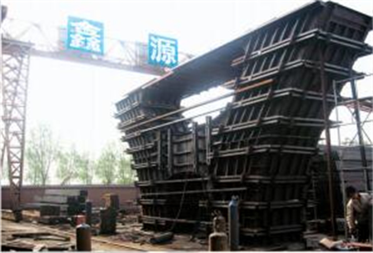 关于钢模板的存储和运输的说明