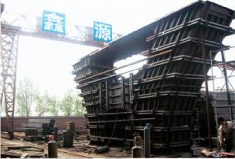 桥梁钢模板的分类与适用场景